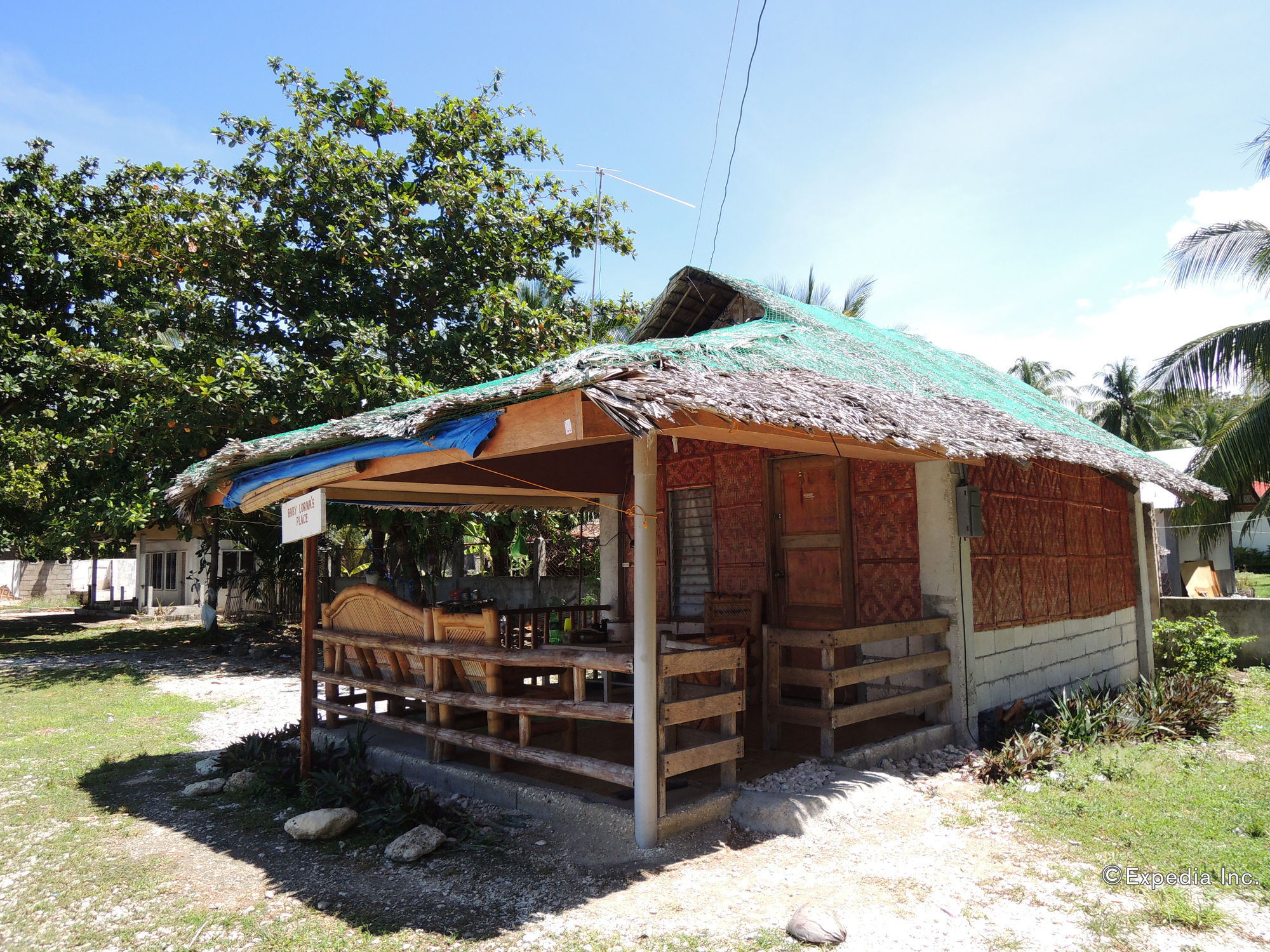 Gorion Beach Resort Samboan Exterior photo